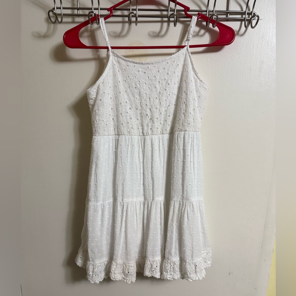 Girls white dress size 7/8 M